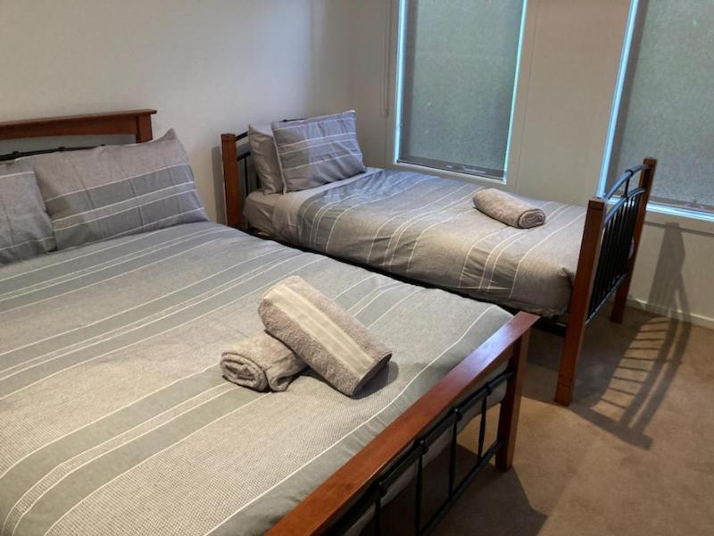 Venus Haven - Beach 1, Linen, Wifi, Netflix Venus Bay Ngoại thất bức ảnh
